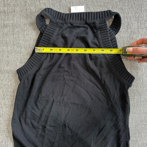 Givenchy Paris sweater tank- Size Medium - Picture 4 of 5